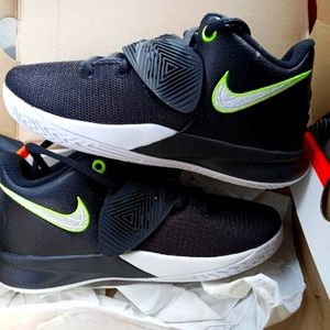 Boys Nike Sneakers